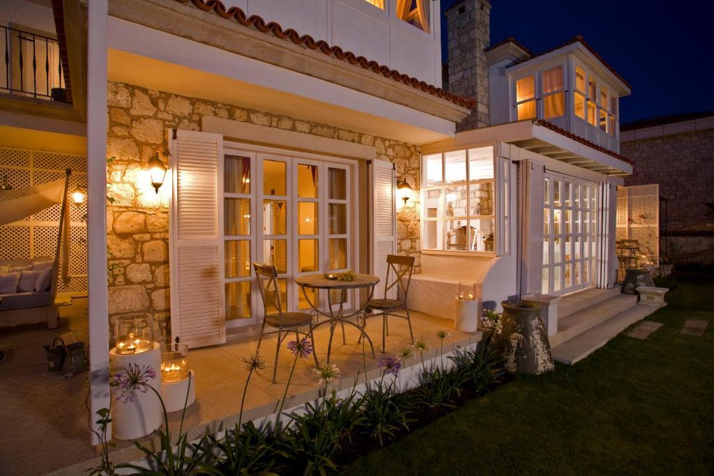 Hane Alacati Boutique Hotel Exterior photo