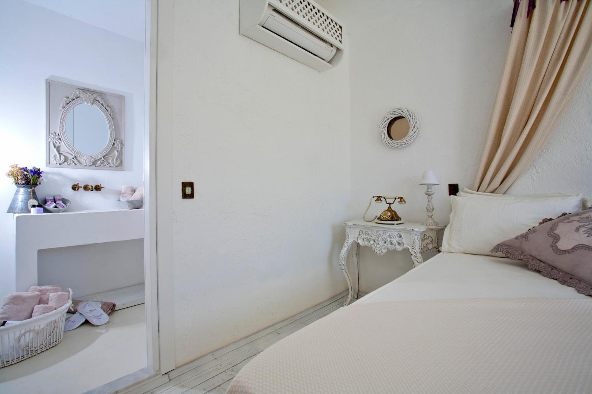 Hane Alacati Boutique Hotel Exterior photo