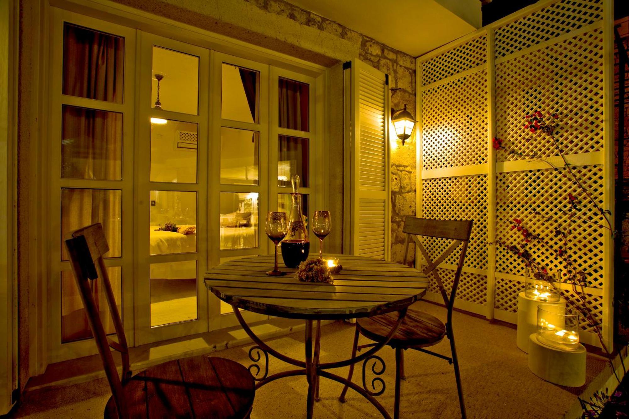 Hane Alacati Boutique Hotel Exterior photo